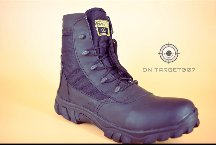 LEATHER BOOTS - ONLINE ONLY